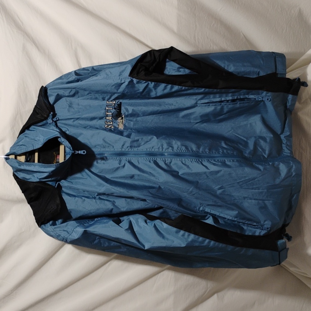 Cheneral Seattle Embroidered Vintage Zip Up Jacket W Removable Hood Sz.L